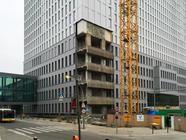 Charité Bettenhochhaus