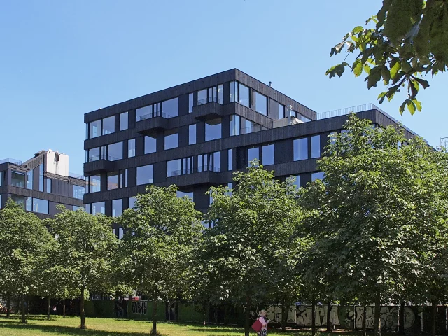 Frizz23, Berlin