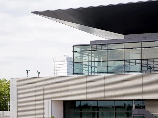 Messehalle 11